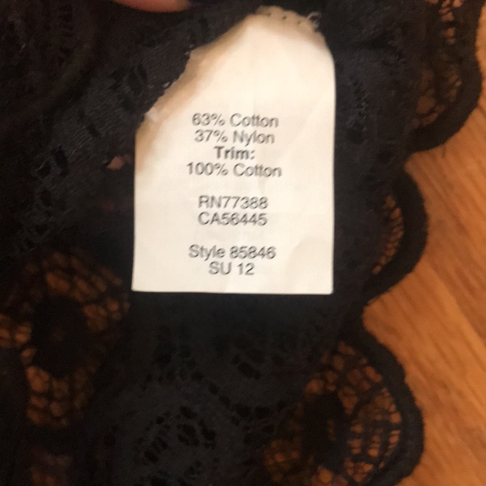 S/XS Madewell Hi-Line Black Lace Top - Picture 3 of 5